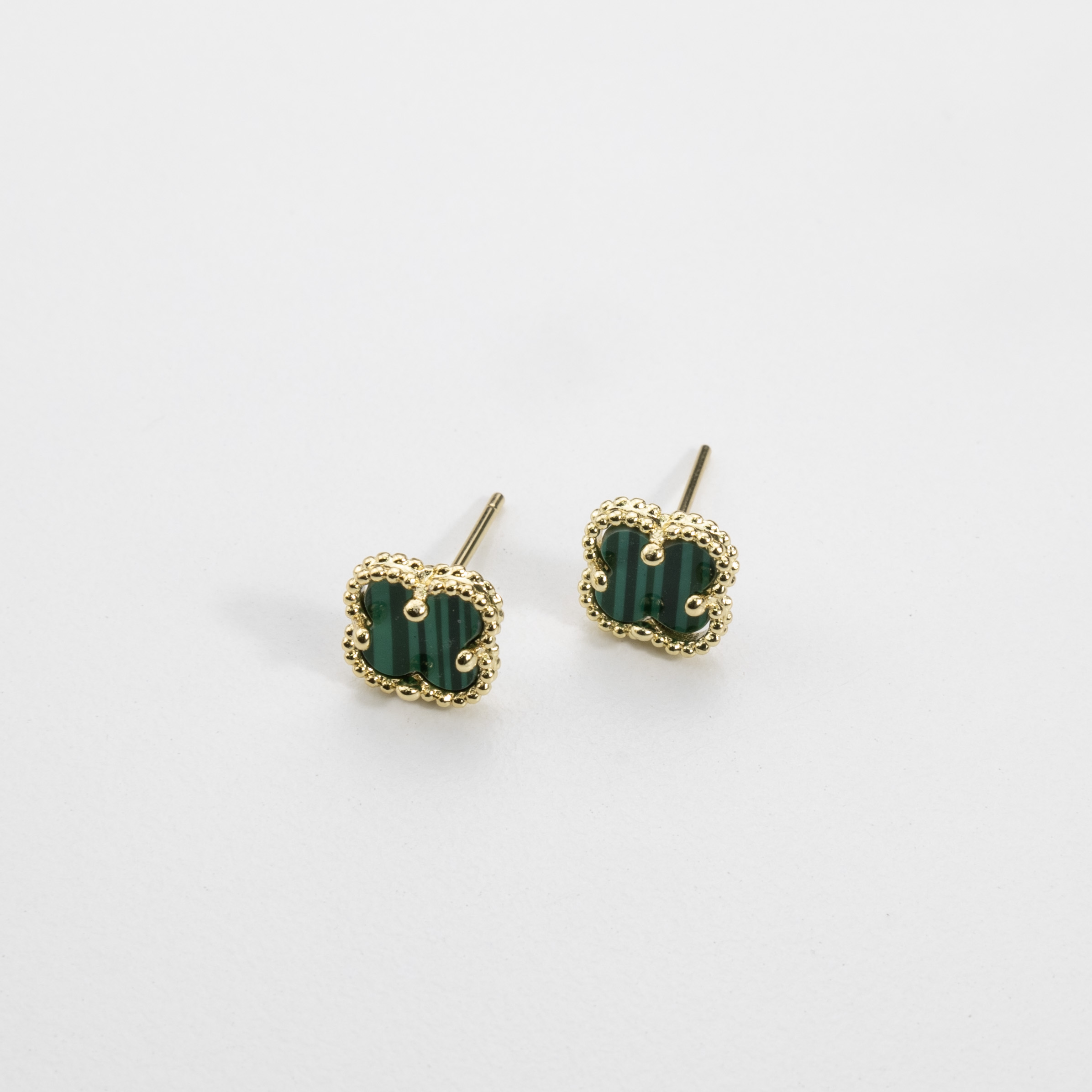 18732 Green Clover Earrings